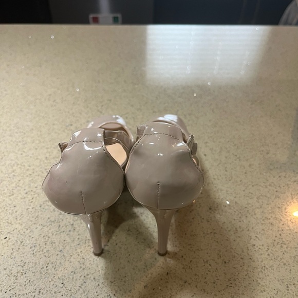 Guess shore - Picture 5 of 5